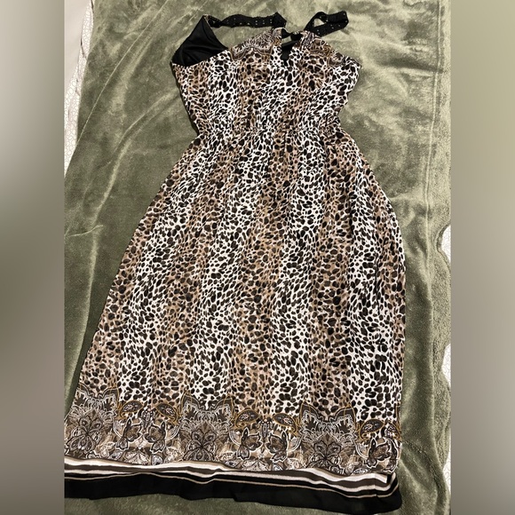 Leopard Print Dress - Picture 3 of 3